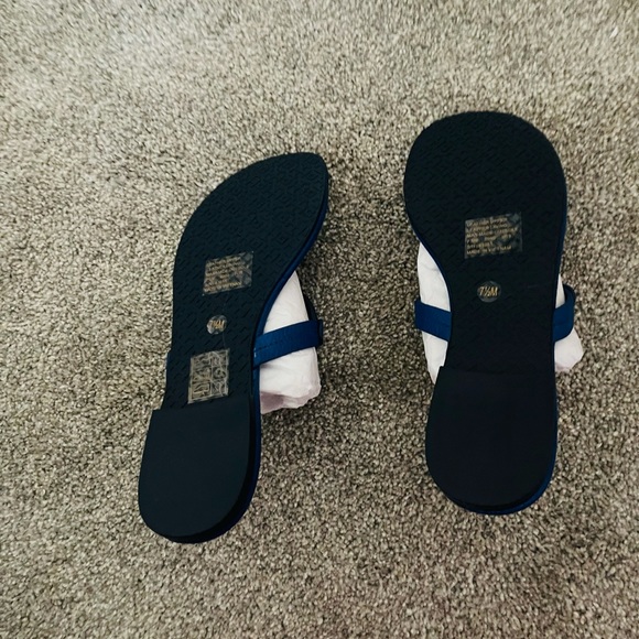 NIB~TORY BURCH~MILLER Tumbled Leather Sandals - Picture 7 of 7